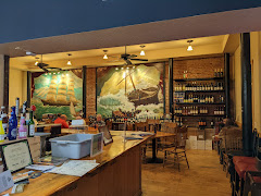 Restaurant near River Rock Inn